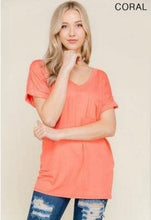 Load image into Gallery viewer, Coral pocket tee